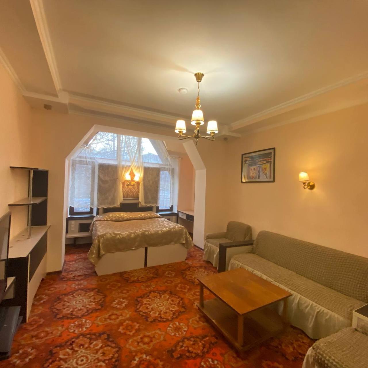 Hotel Дом Писателей Цахкадзора Exteriér fotografie